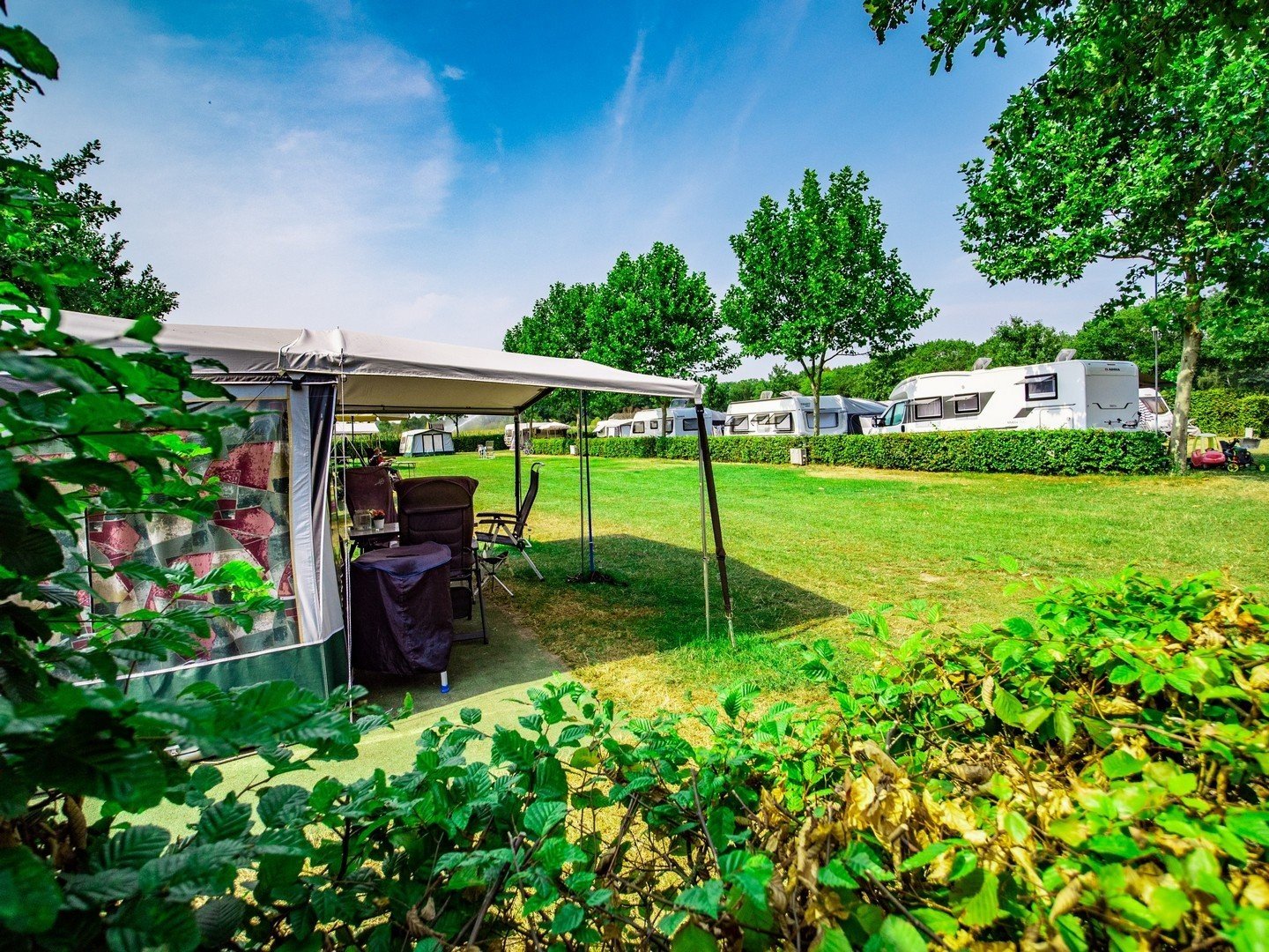 Campingplatz mit privaten Sanitäranlagen